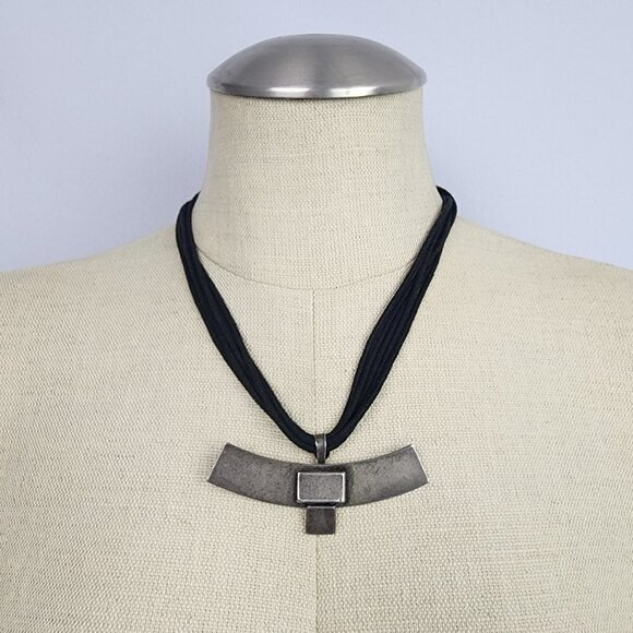𝅺KIAM Family Silver Pendant Black Cord Necklace - Picture 1 of 7